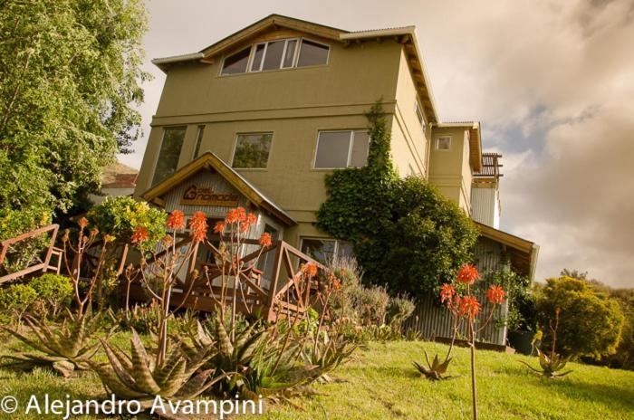 Del Nomade Hosteria Ecologica Пуерто-Пірамідес Екстер'єр фото